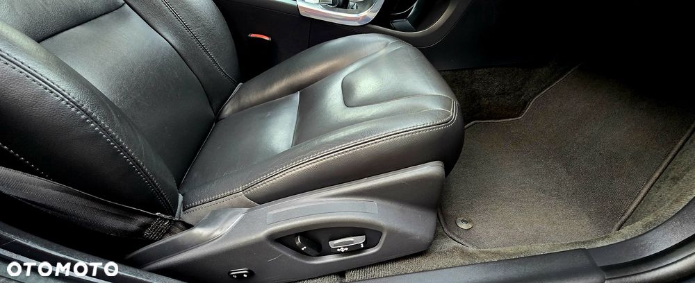 Volvo V60 T3 Summum - 25