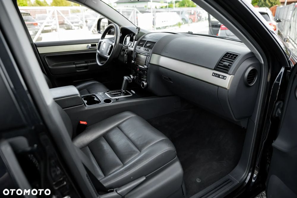 Volkswagen Touareg 3.0 V6 TDI DPF Automatik - 25