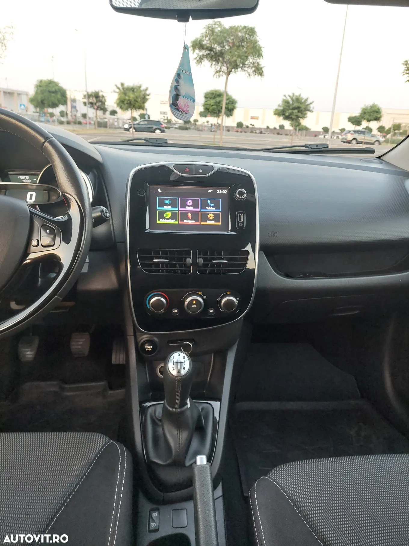 Renault Clio IV 1.5 dCi 75 Dynamique - 11