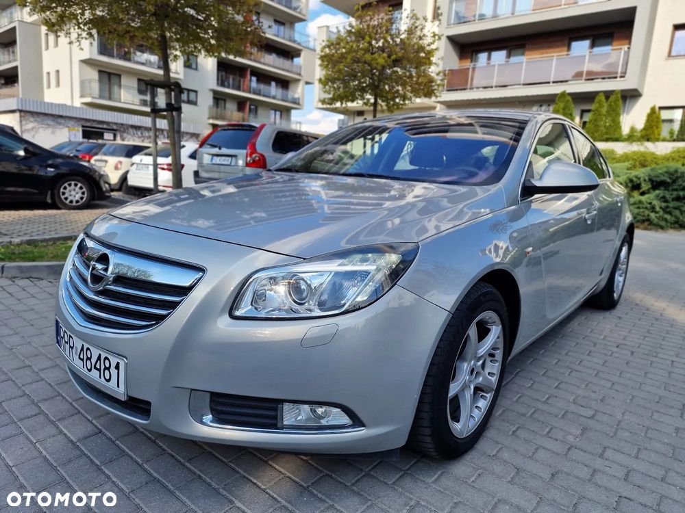 Opel Insignia - 32