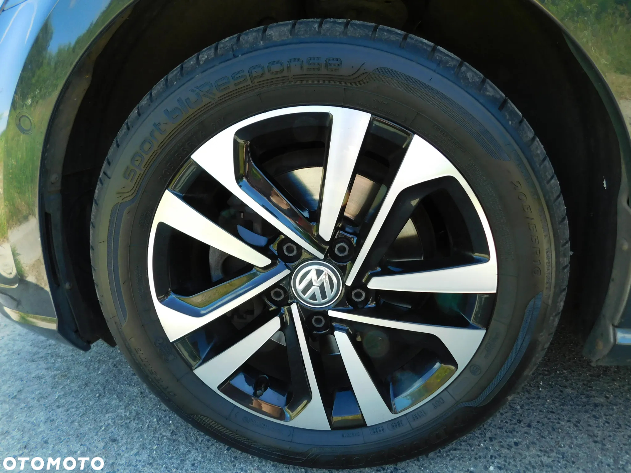 Volkswagen Golf 1.6 TDI SCR IQ.DRIVE - 19