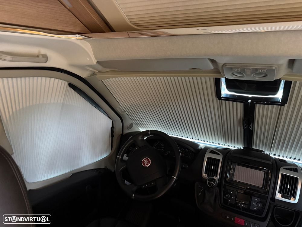 Carthago Malibu Van 600 DB Charming GT - 7