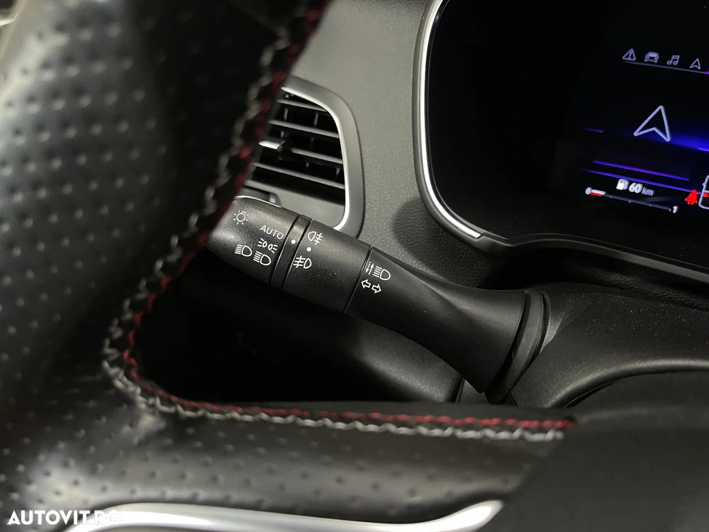 Renault Megane TCe 160 GPF EDC RS Line - 23