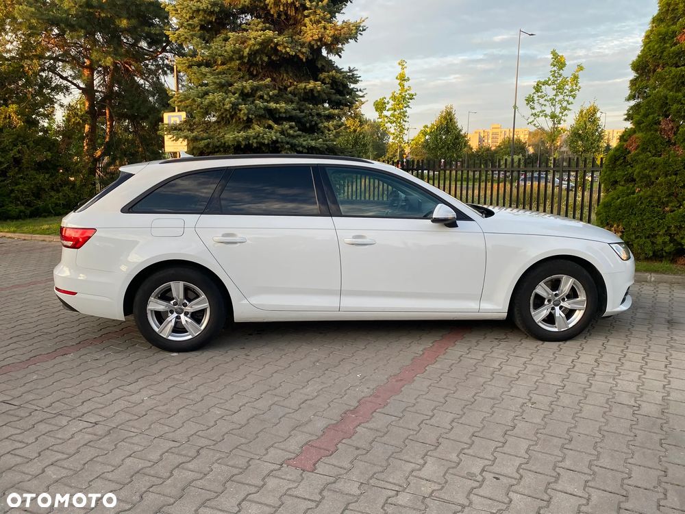 Audi A4 Avant 2.0 TDI S tronic - 5