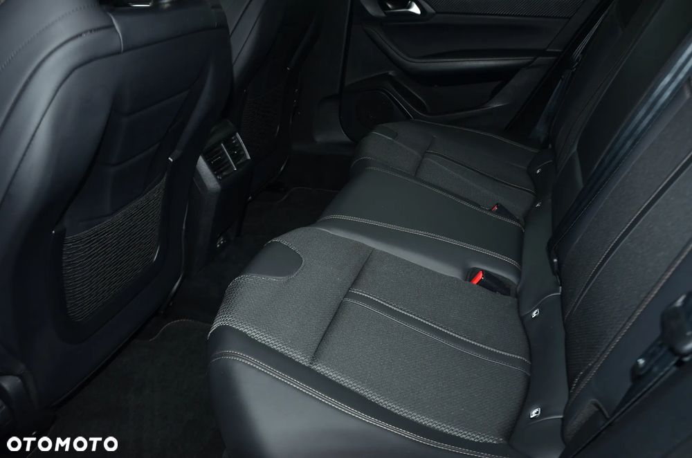 Peugeot 508 BlueHDi 130 EAT8 GT - 22