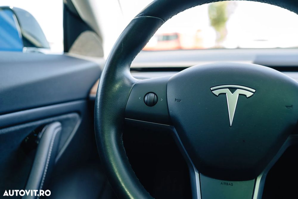 Tesla Model 3 Langstreckenbatterie Hinterradantrieb - 22