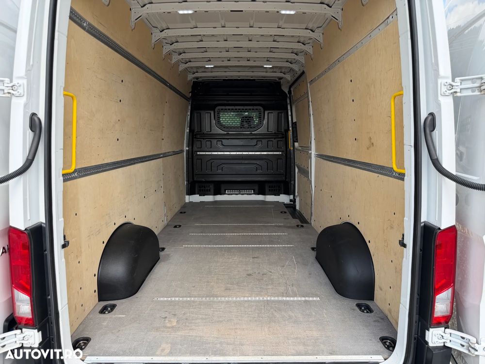 Volkswagen Crafter - 20