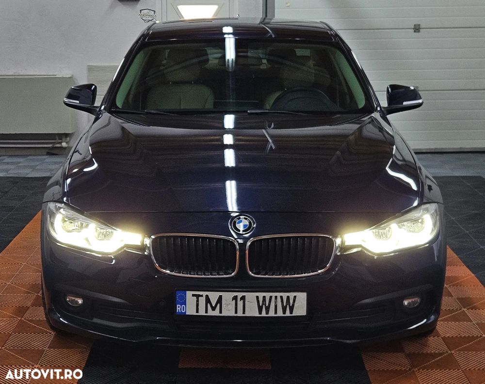 BMW Seria 3 320d Aut. Sport Line - 2
