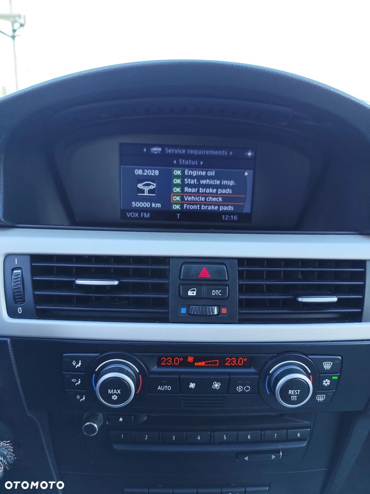 BMW Seria 3 - 32