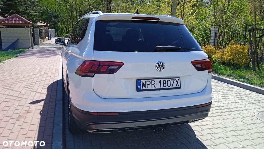 Volkswagen Tiguan Allspace 2.0 TDI SCR DSG Comfortline - 5