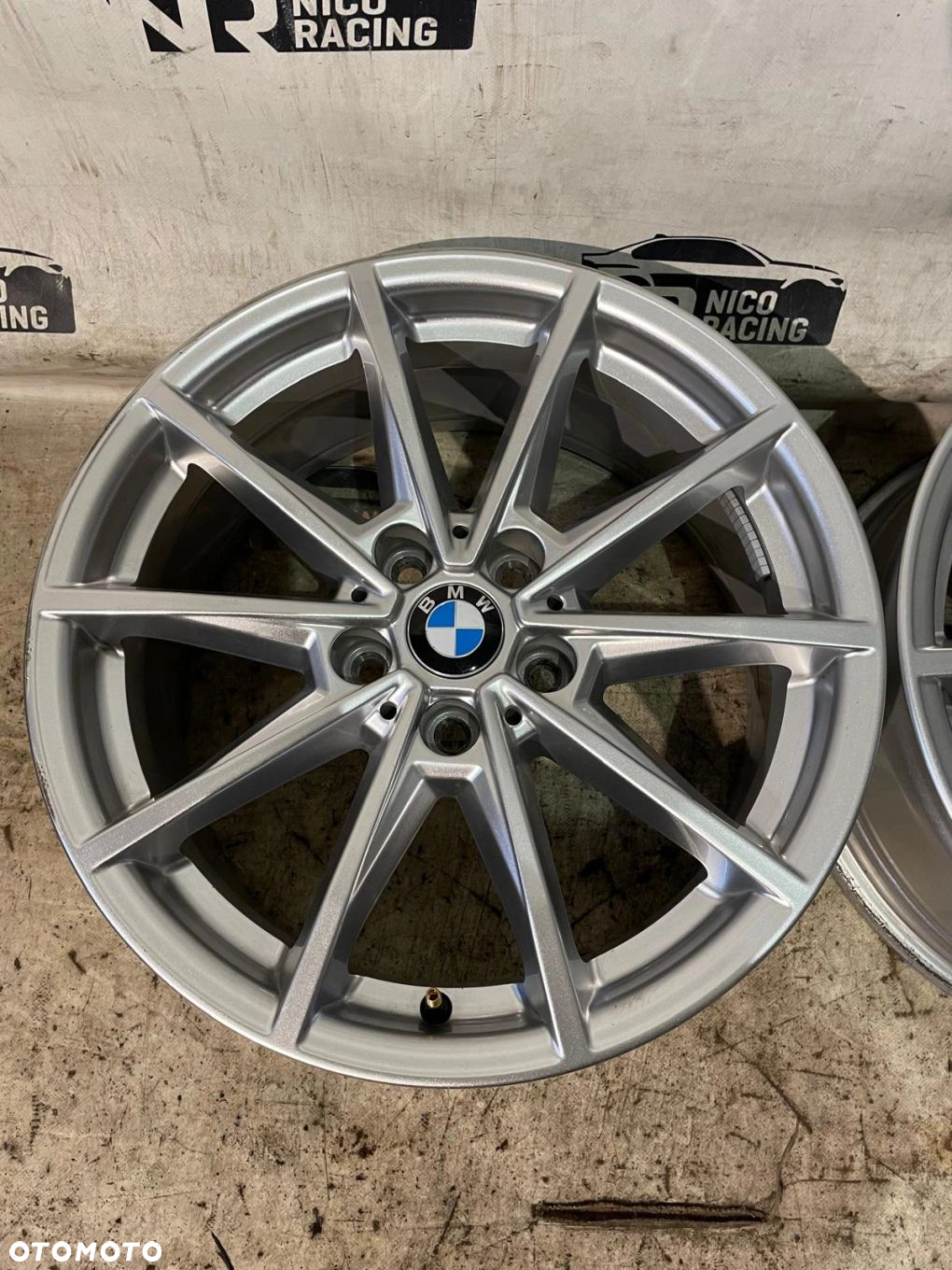 FELGA ALUMINIOWA WZ 851 17'' 7,5'' ET 30 BMW G20 G21 G26 i4 G26 6896762 - 3