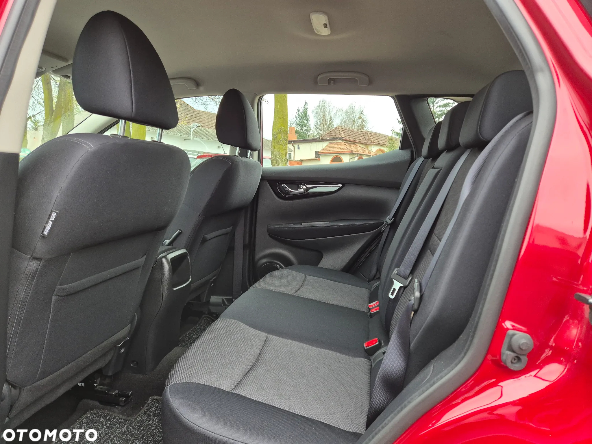 Nissan Qashqai 1.2 DIG-T N-Connecta Xtronic - 14