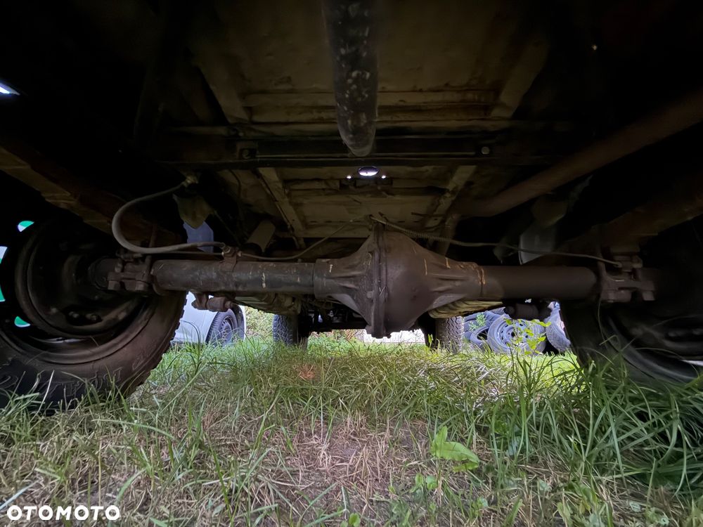 Uaz 469 B - 10