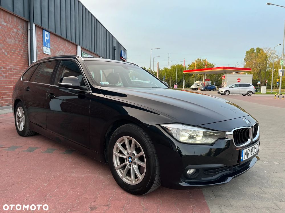BMW Seria 3 320d - 35