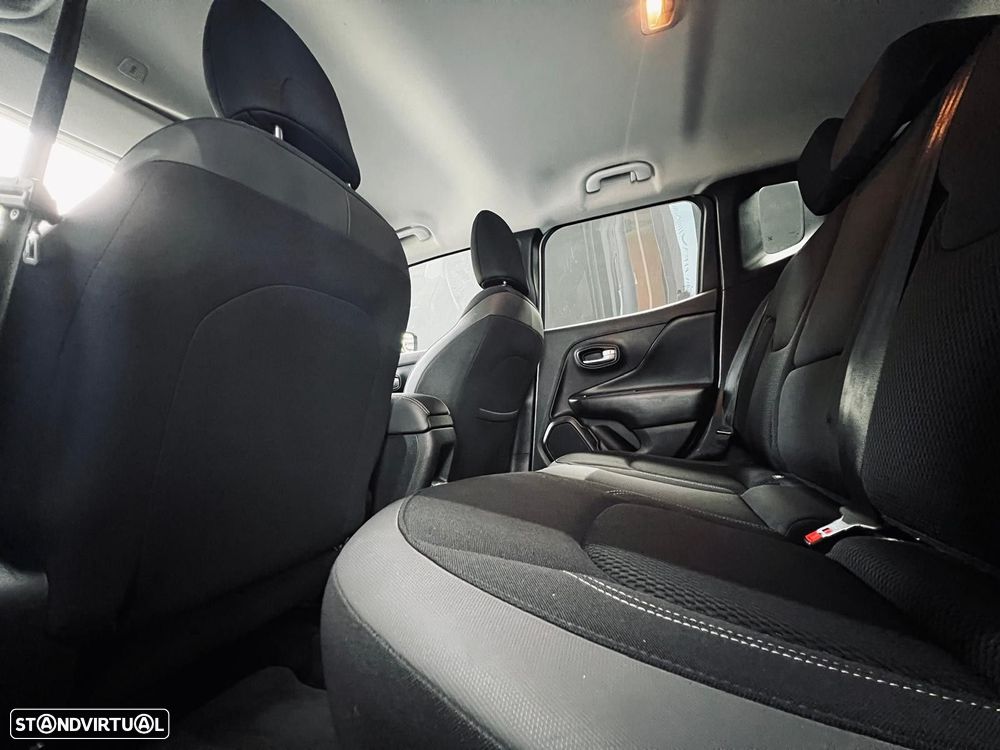 Jeep Renegade 1.6 MJD Limited DCT - 33