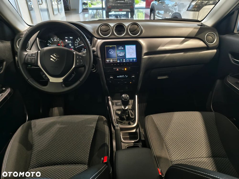 Suzuki Vitara 1.4 Boosterjet mHEV Premium Plus 2WD - 11