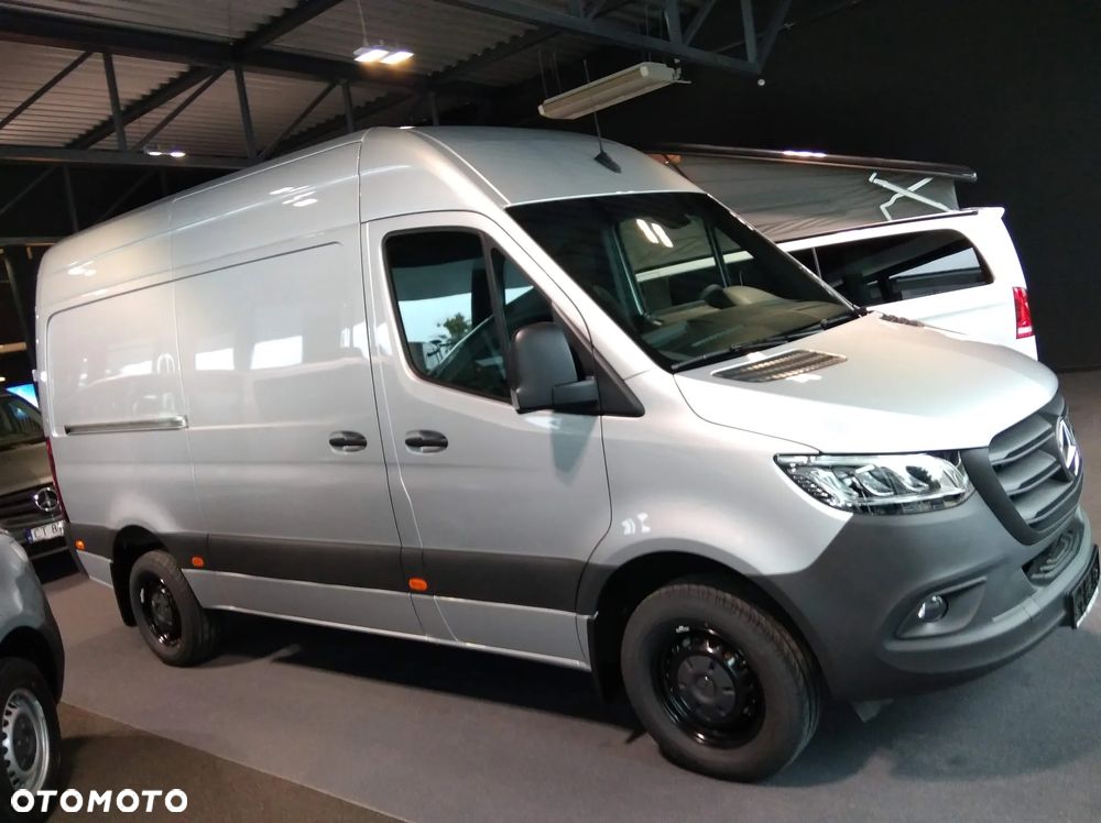 Mercedes-Benz Sprinter - 3