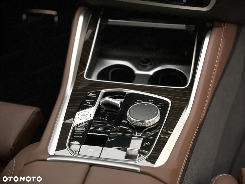 BMW X6 xDrive40i mHEV sport - 16