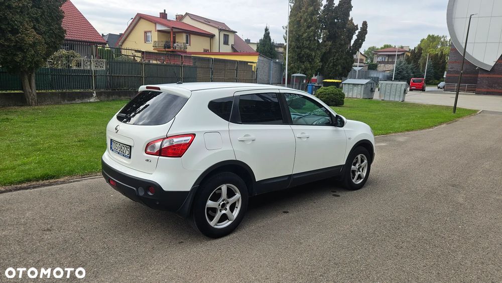 Nissan Qashqai - 17