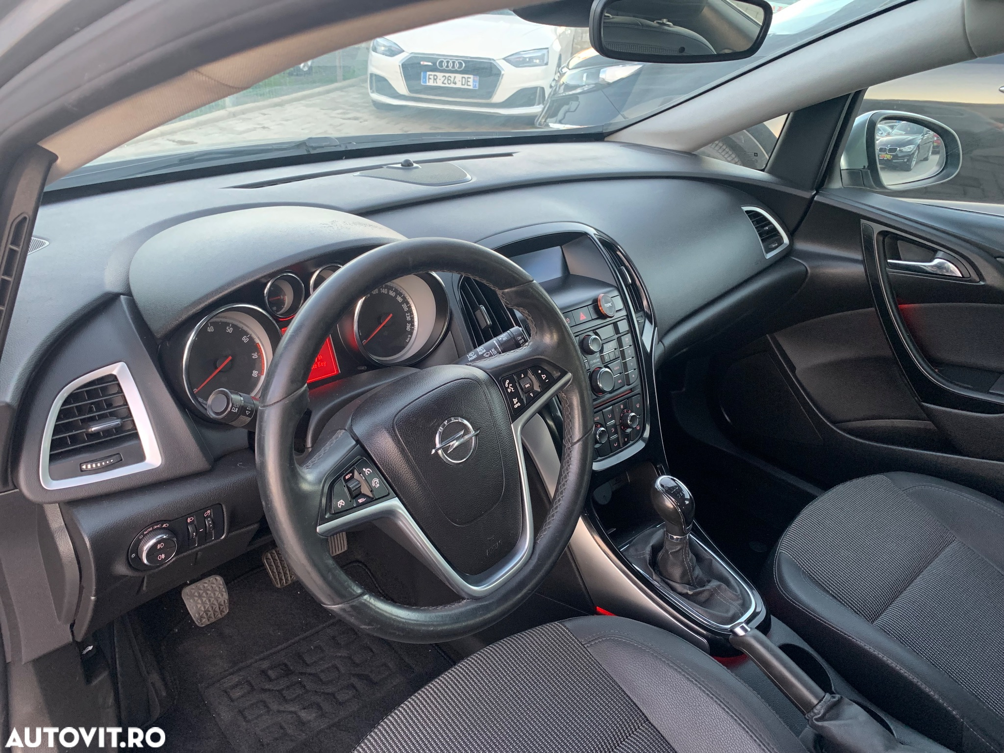 Opel Astra - 10