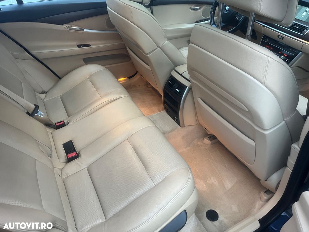 BMW Seria 5 530d Aut. - 21