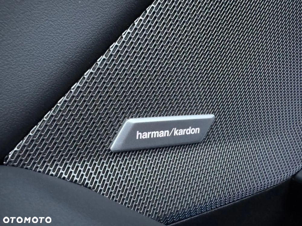 BMW Seria 1 118d M Sport Shadow - 23