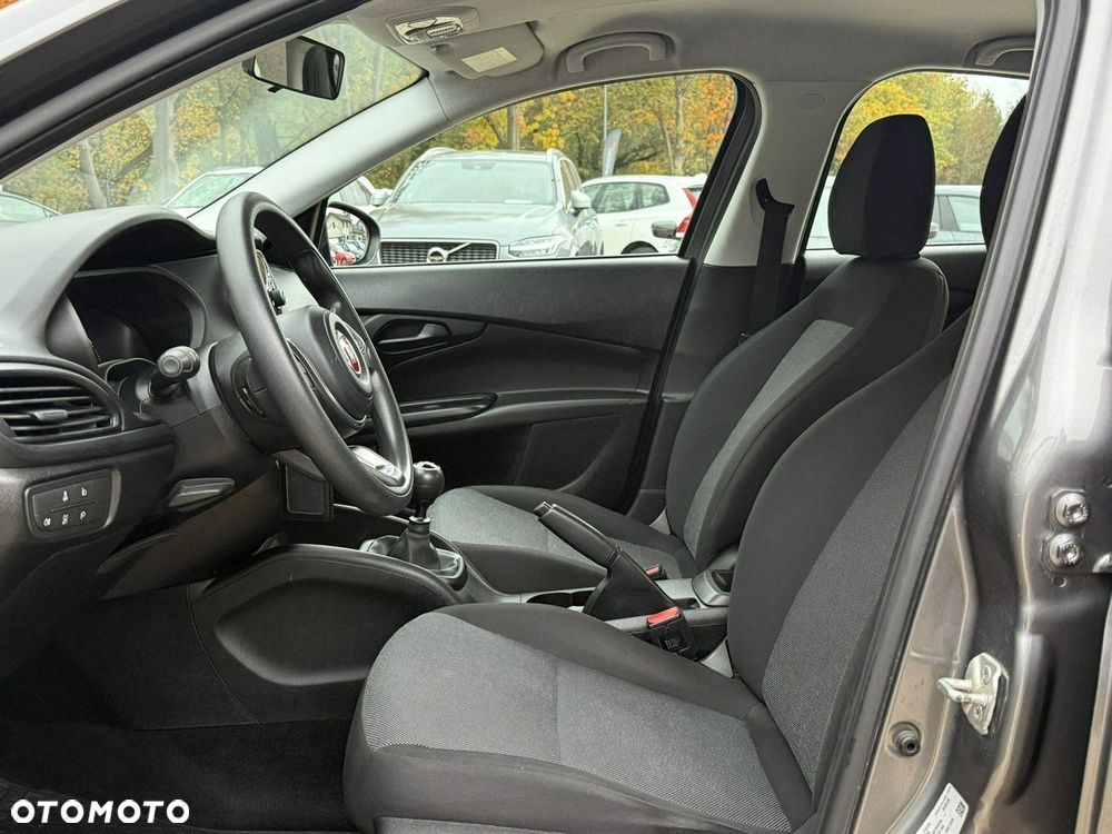 Fiat Tipo 1.4 16V Easy - 10