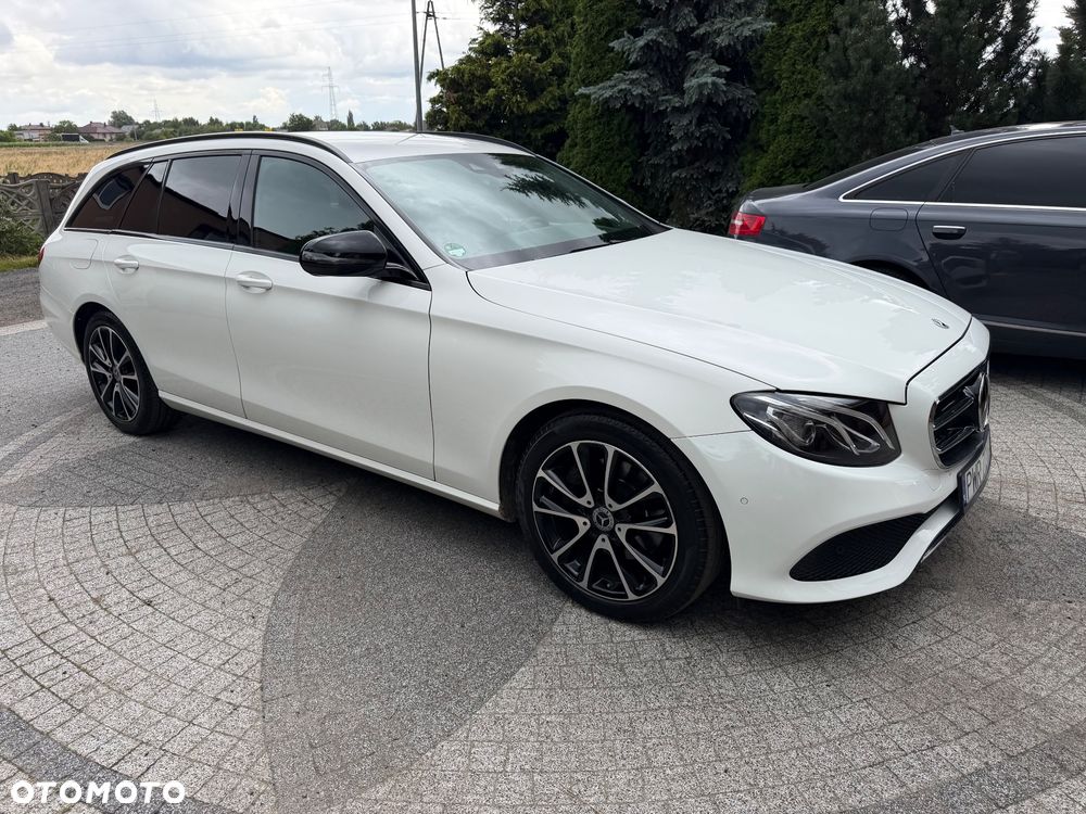 Mercedes-Benz Klasa E 220 d 9G-TRONIC - 1