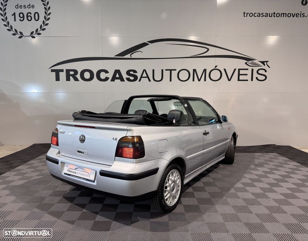 VW Golf Cabriolet 1.6 Highline - 43