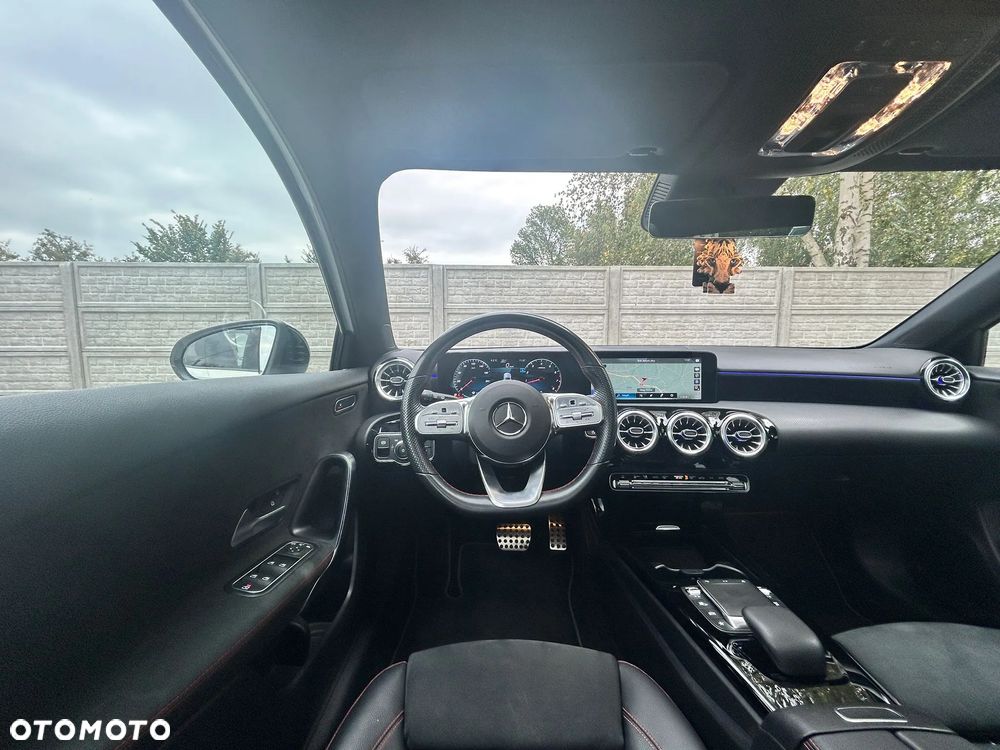 Mercedes-Benz Klasa A 200 4-Matic AMG Line 8G-DCT - 27