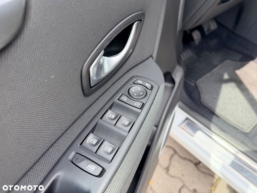 Renault Grand Scenic TCe 130 Dynamique - 12