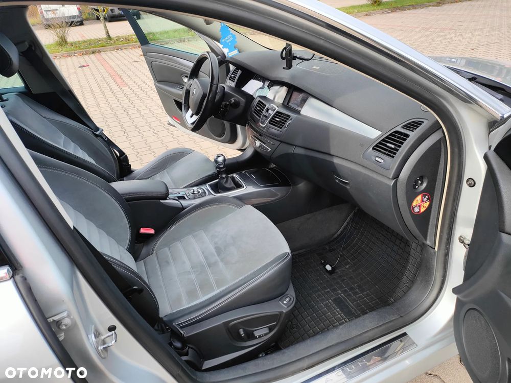 Renault Laguna Grandtour dCi 150 FAP GT - 22