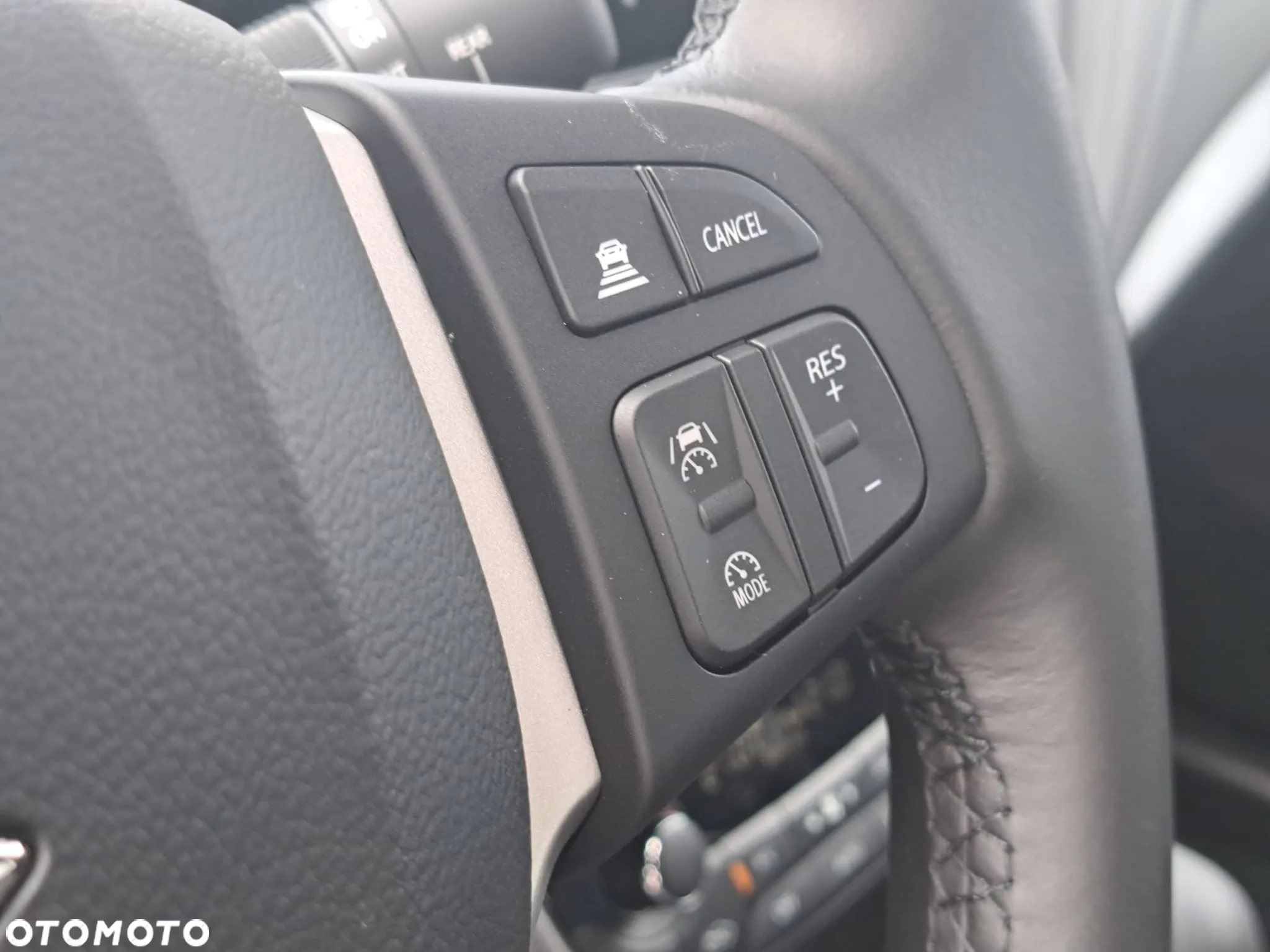 Suzuki SX4 S-Cross 1.5 DualJet Hybrid Premium Plus SP AGS - 19