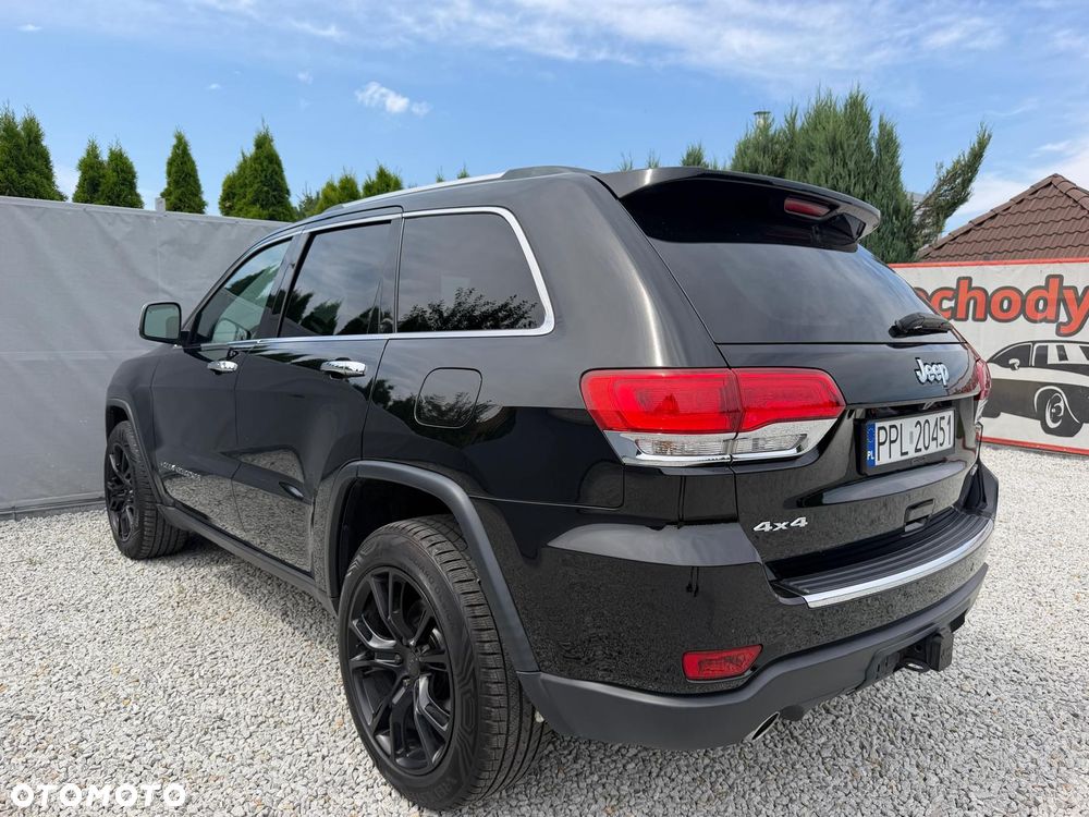 Jeep Grand Cherokee - 18