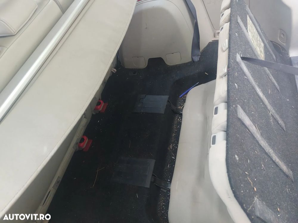 Mitsubishi Outlander 2.2 DI-D 4WD TC-SST Intense+ A05 - 11