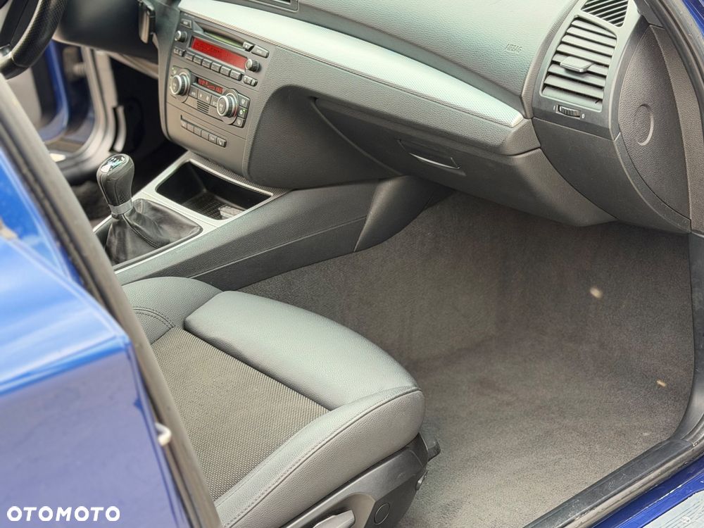BMW Seria 1 118d DPF Edition Sport - 36