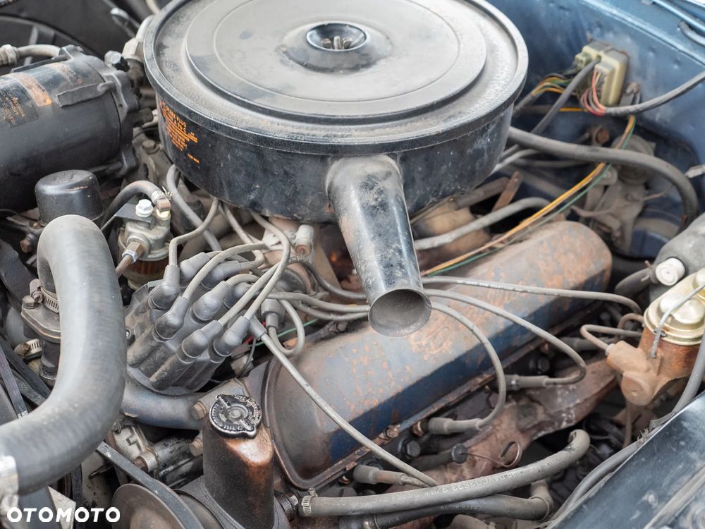 Cadillac Deville - 25