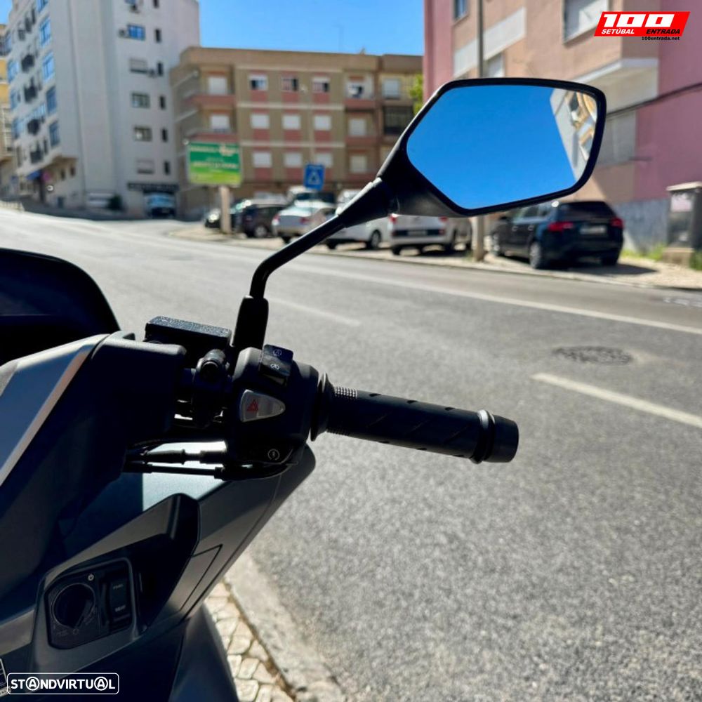 Honda PCX125 - 12