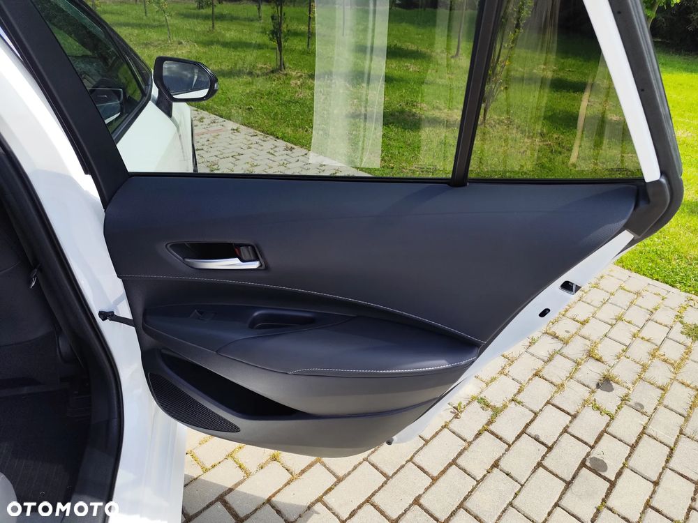 Toyota Corolla 1.8 Hybrid GPF Comfort - 14