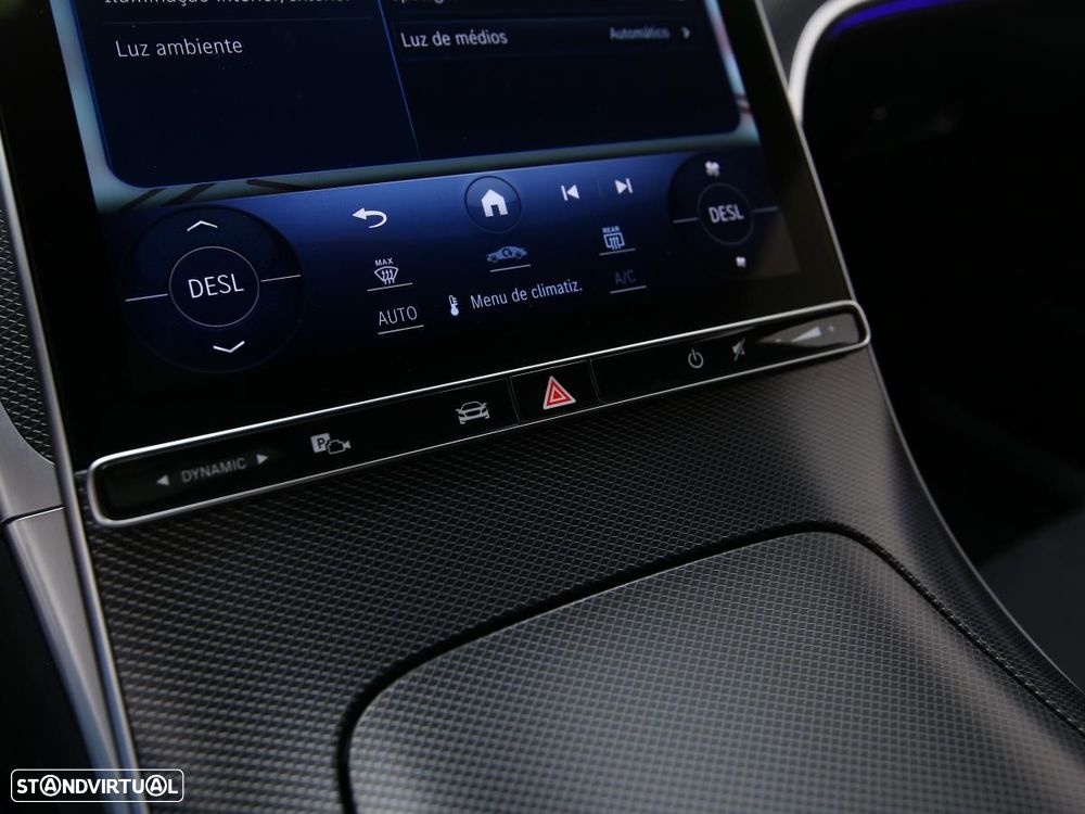 Mercedes-Benz C 200 9G-TRONIC Edition AMG Line - 20