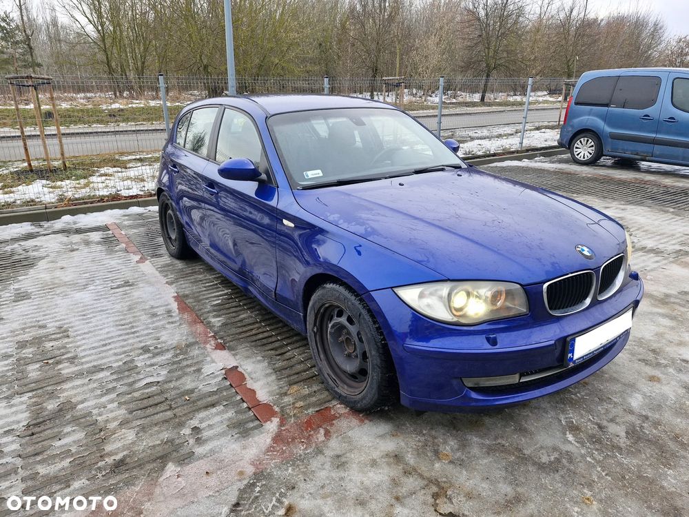 BMW Seria 1 118d - 4