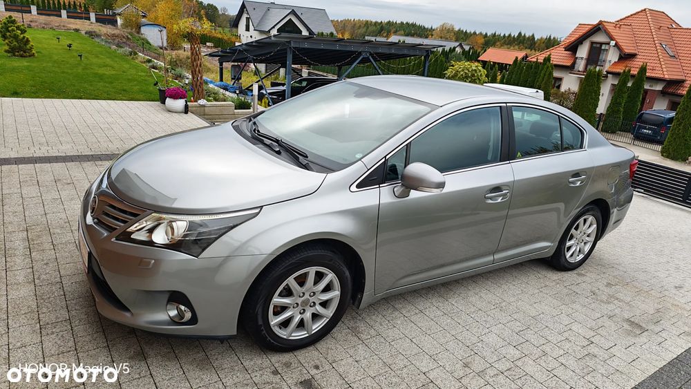 Toyota Avensis 1.8 Comfort - 13
