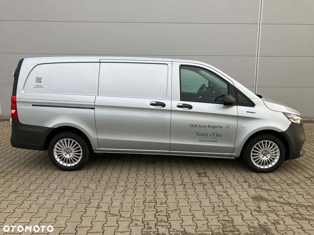 Mercedes-Benz Vito 112e eVito Furgon długi - 14