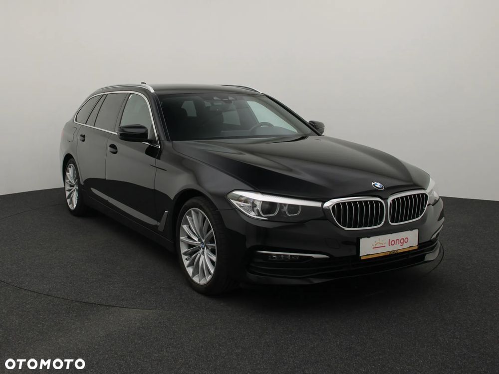 BMW Seria 5 520d Luxury Line - 10