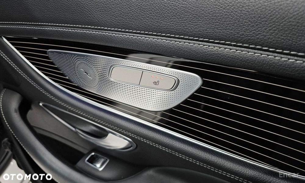 Mercedes-Benz CLS - 21