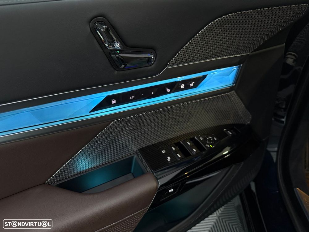 BMW 760 M760e xDrive - 20