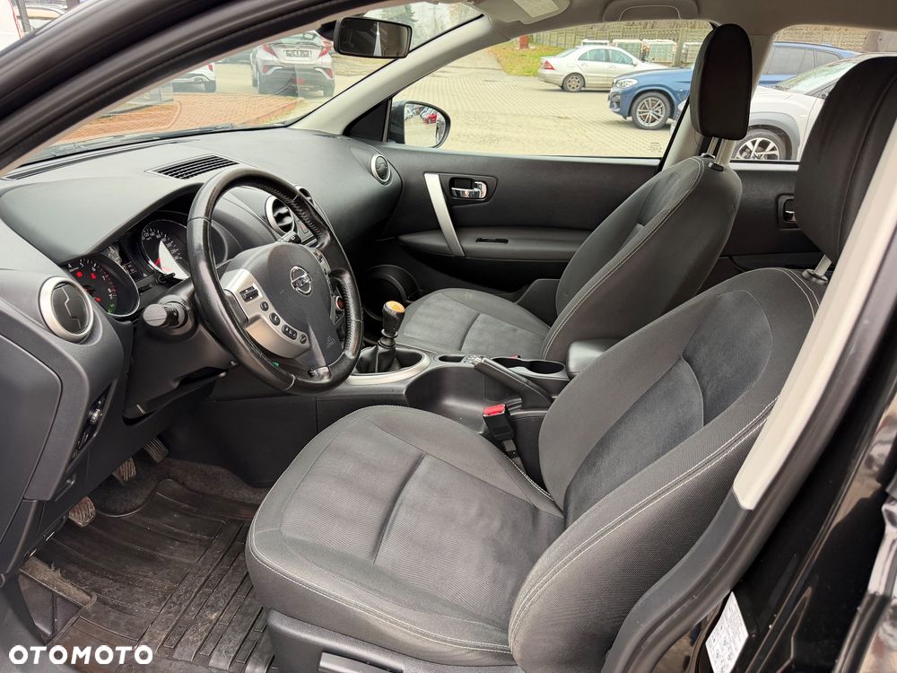 Nissan Qashqai 2.0 Visia - 16