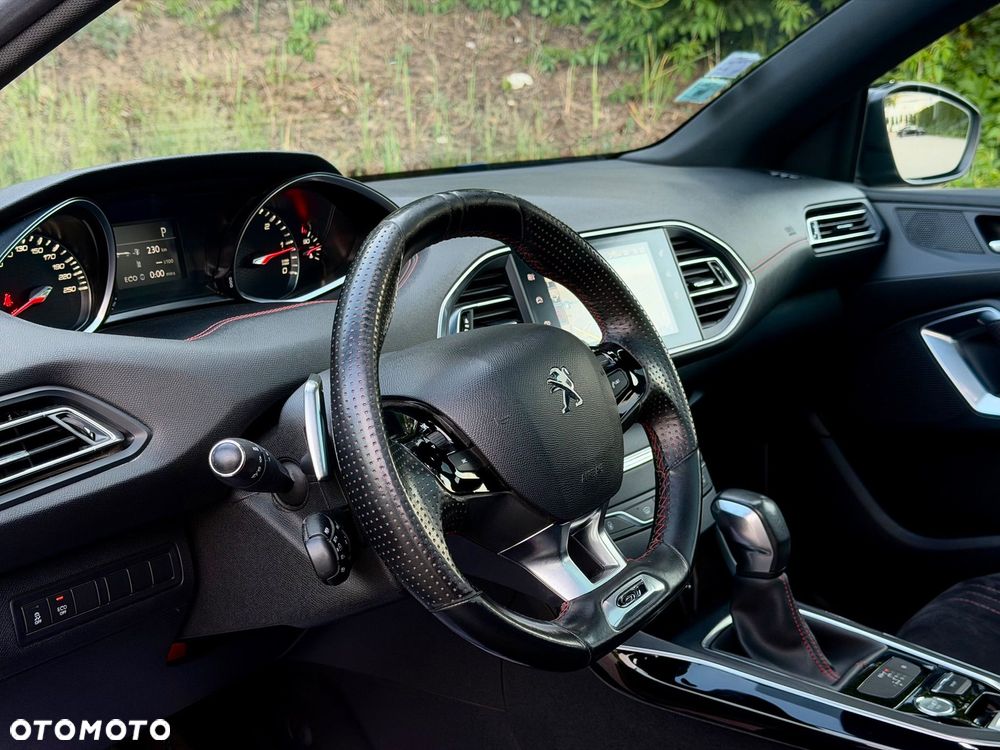 Peugeot 308 - 18