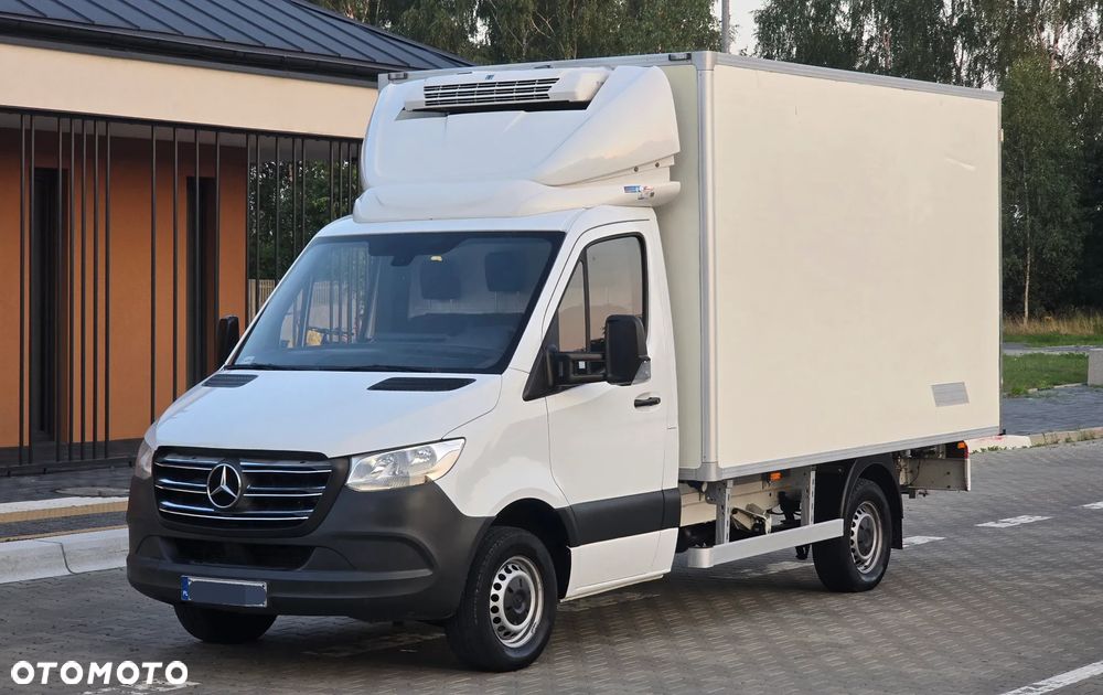 Mercedes-Benz SPRINTER 316 CDI 907❗❗NOWY MODEL / CHŁODNIA-MROŹNIA 7 PALET / -32*C +25*C / AGREGAT THERMOKING / ZASILANIE ZEWNETRZNE 230V / ZABUDOWA IGLOPOL / SERWIS ASO / SALON POLSKA / 1 WŁAŚCICIEL / JAK NOWY ❗❗ - 3