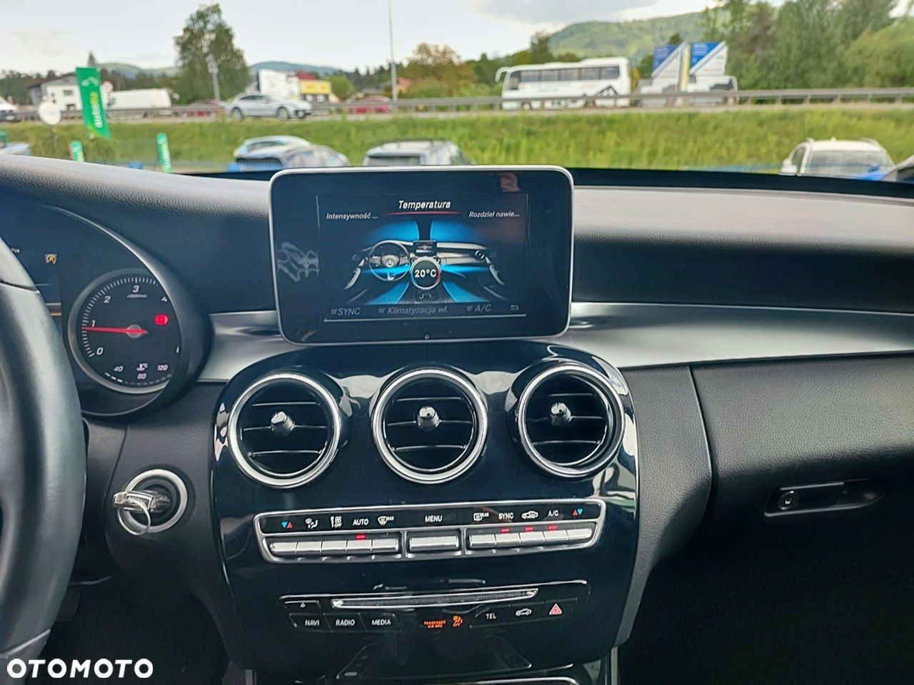 Mercedes-Benz Klasa C - 23